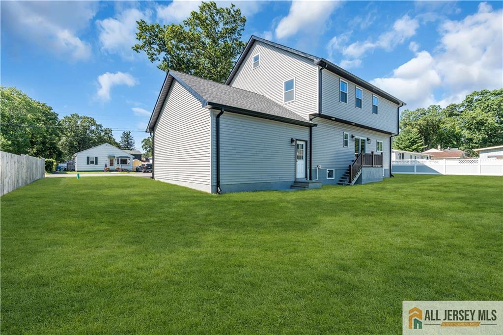 77 Elm Street Spotswood NJ 08884