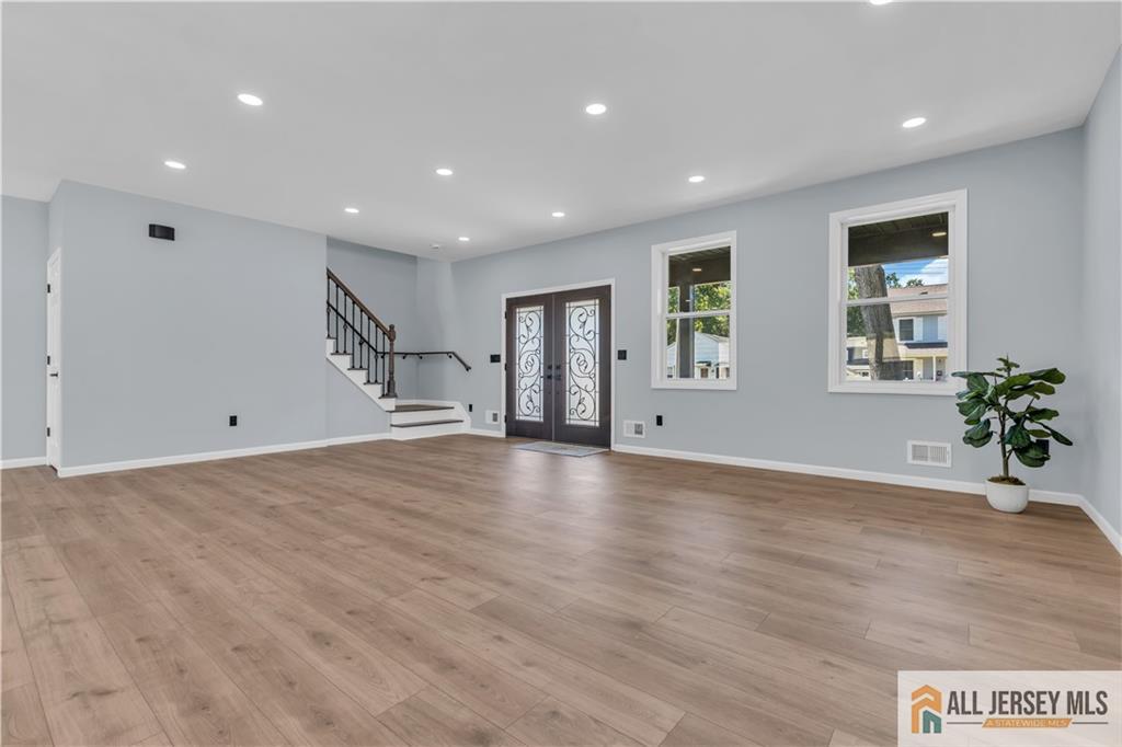77 Elm Street Spotswood NJ 08884