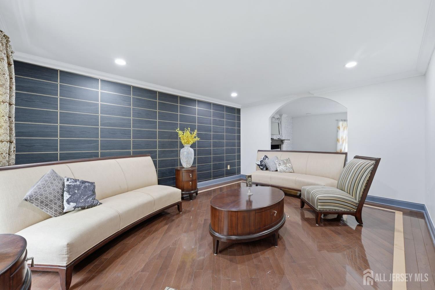 3945 Park Avenue Edison NJ 08820