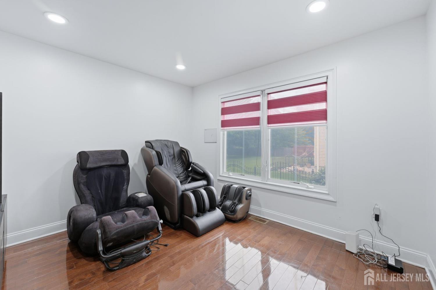 3945 Park Avenue Edison NJ 08820