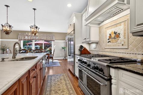 10 Maacka Drive Holmdel NJ 07733