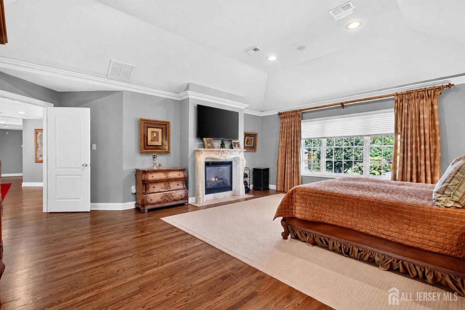 10 Maacka Drive Holmdel NJ 07733