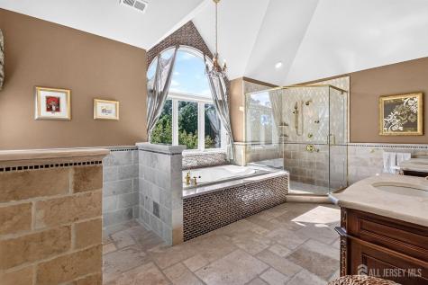 10 Maacka Drive Holmdel NJ 07733