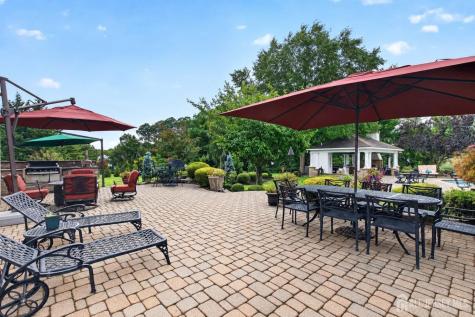 10 Maacka Drive Holmdel NJ 07733