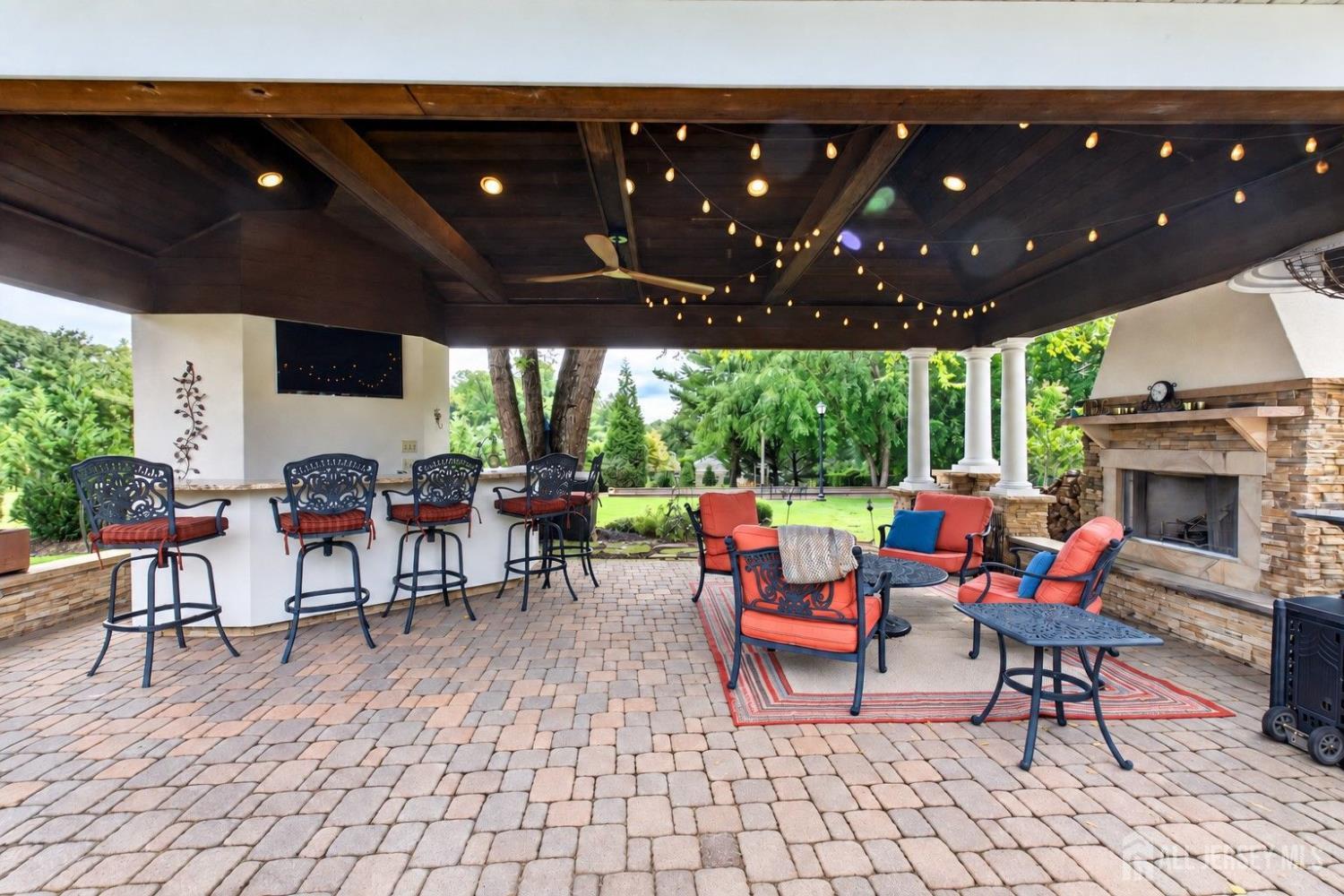 10 Maacka Drive Holmdel NJ 07733