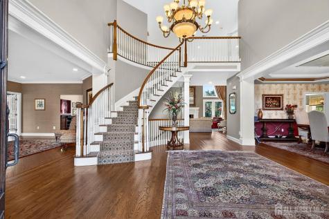 10 Maacka Drive Holmdel NJ 07733