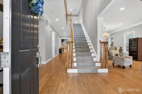 32 Liedtke Drive Cranbury NJ 08512