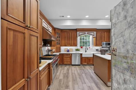 32 Liedtke Drive Cranbury NJ 08512