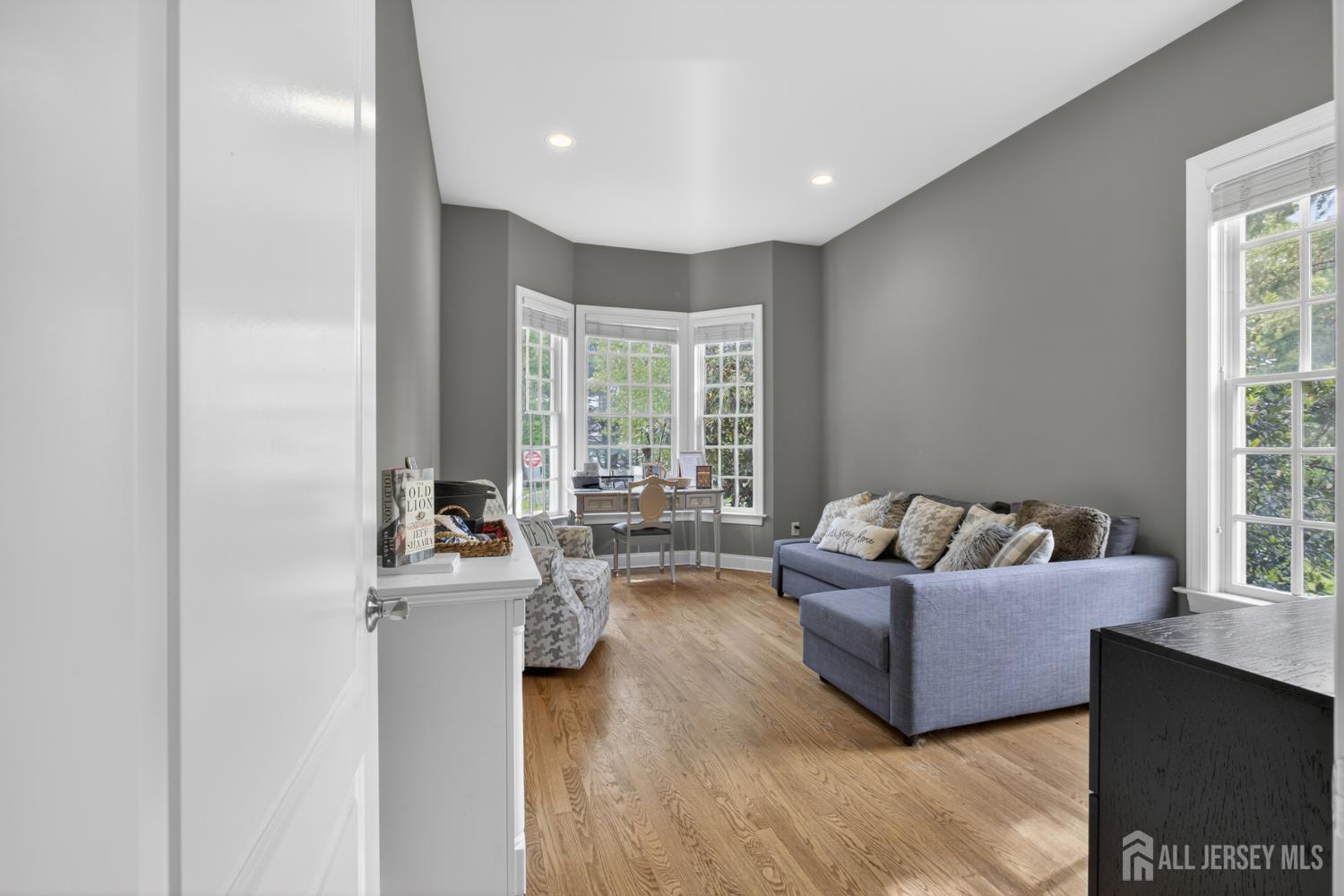 32 Liedtke Drive Cranbury NJ 08512