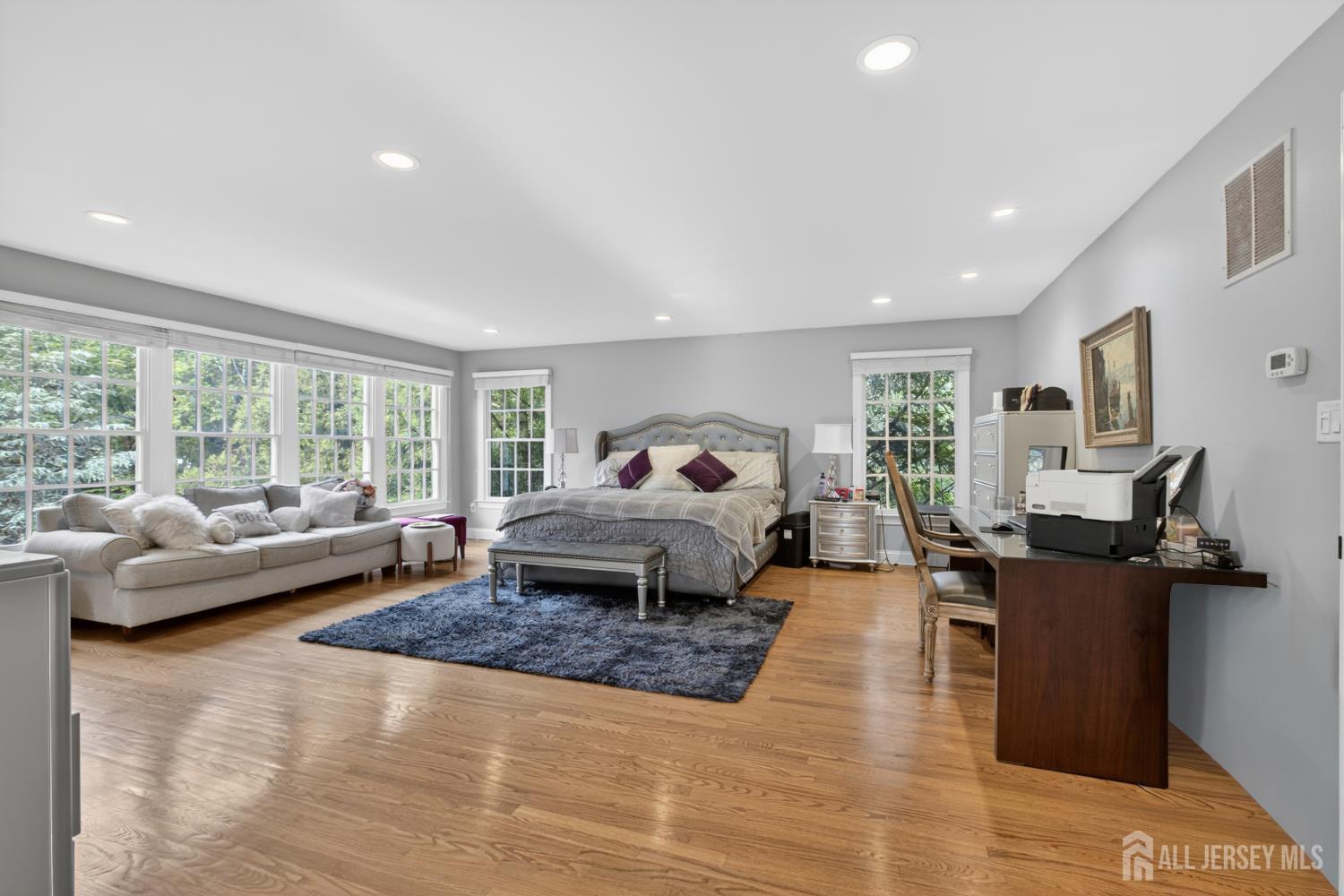 32 Liedtke Drive Cranbury NJ 08512