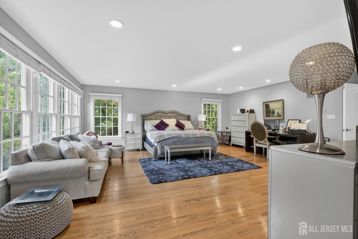 32 Liedtke Drive Cranbury NJ 08512