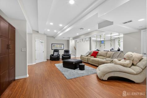 32 Liedtke Drive Cranbury NJ 08512