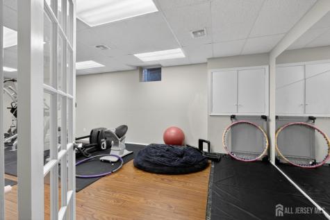 32 Liedtke Drive Cranbury NJ 08512