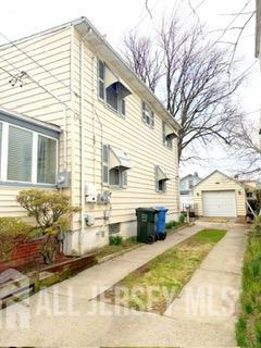 10 E William Street E Fords NJ 08863