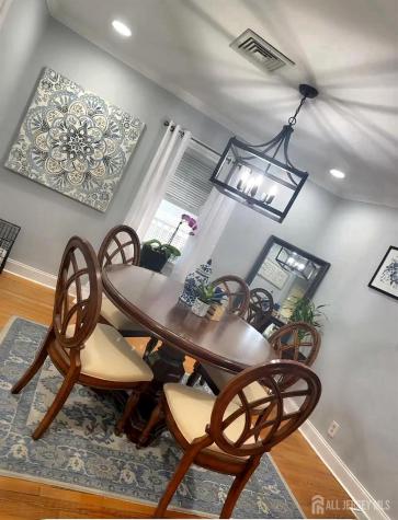 10 E William Street E Fords NJ 08863