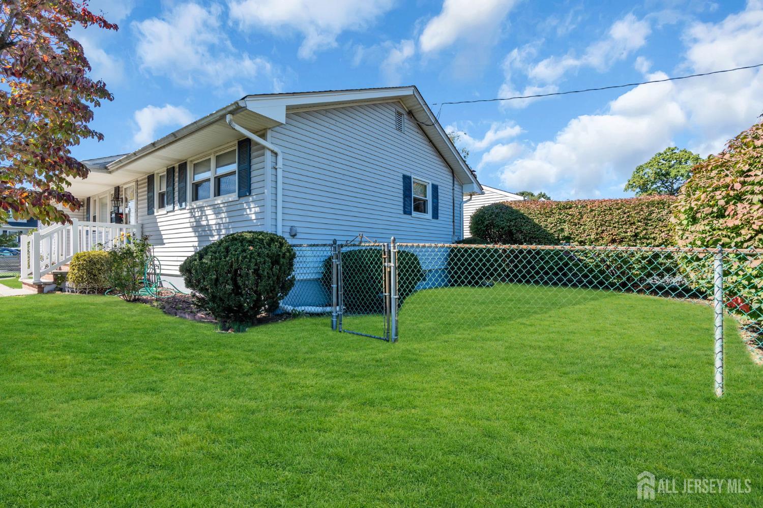 12 Emma Place Piscataway NJ 08854