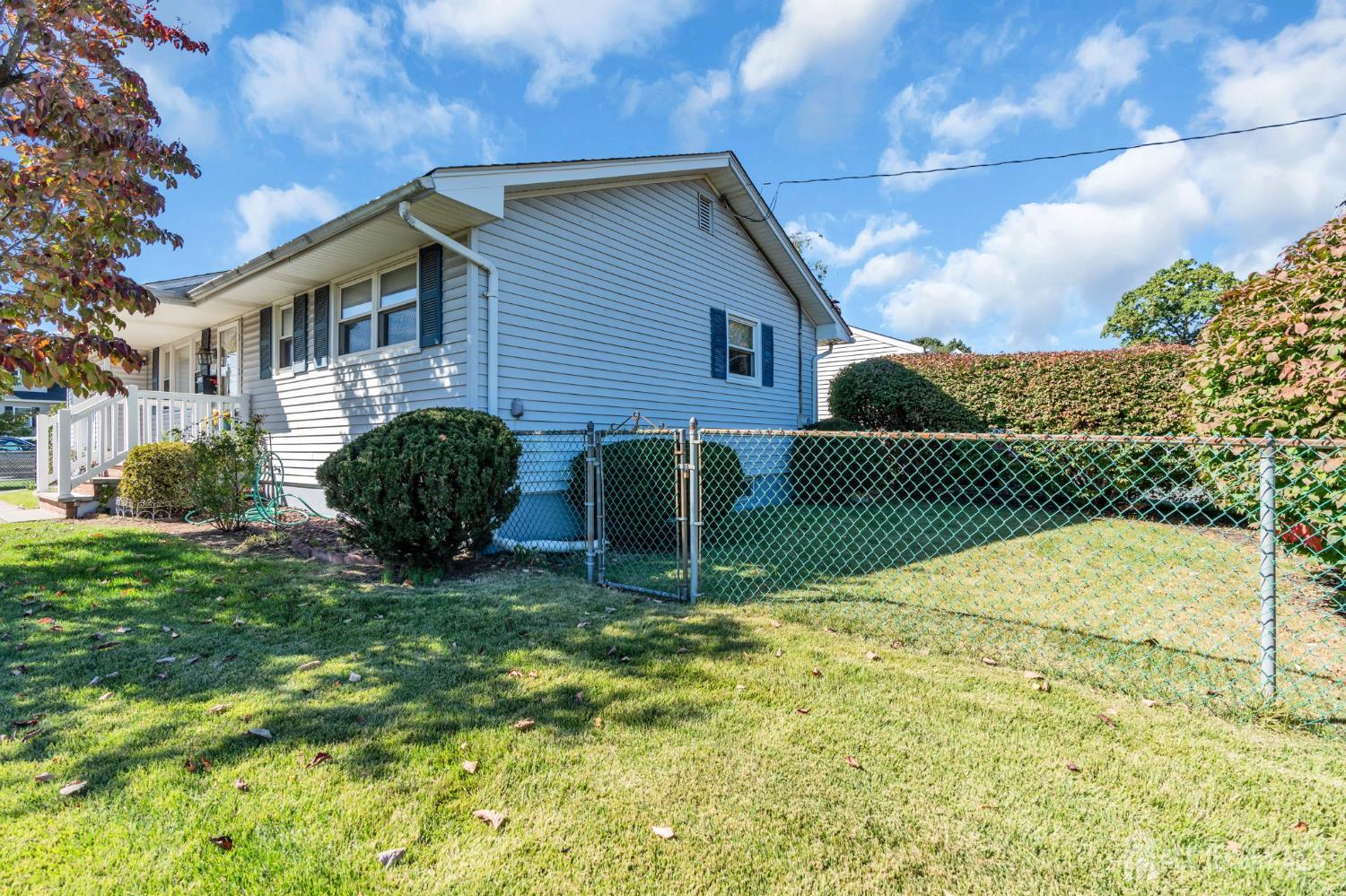 12 Emma Place Piscataway NJ 08854