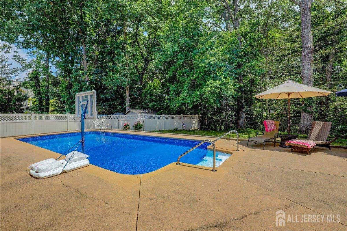 45 Woodruff Drive Old Bridge NJ 07747