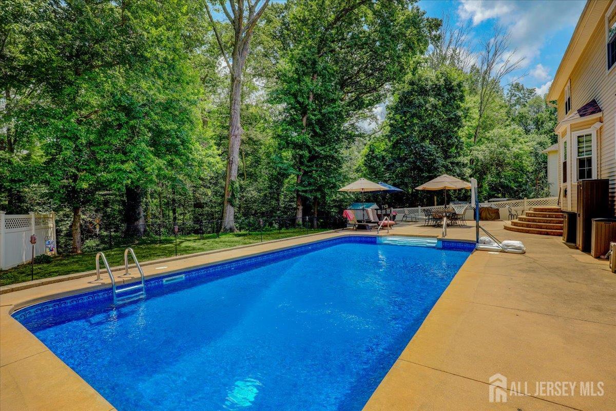 45 Woodruff Drive Old Bridge NJ 07747