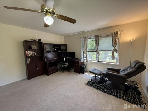 9 Hoffman Court East Brunswick NJ 08816
