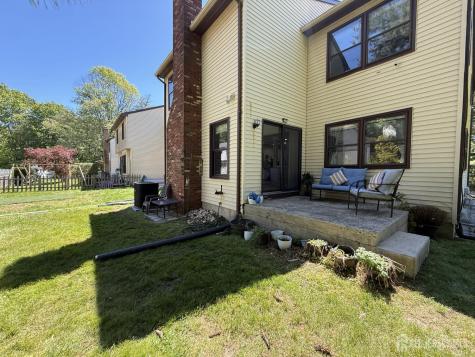 9 Hoffman Court East Brunswick NJ 08816