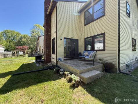 9 Hoffman Court East Brunswick NJ 08816