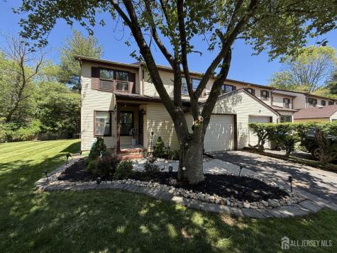 9 Hoffman Court East Brunswick NJ 08816