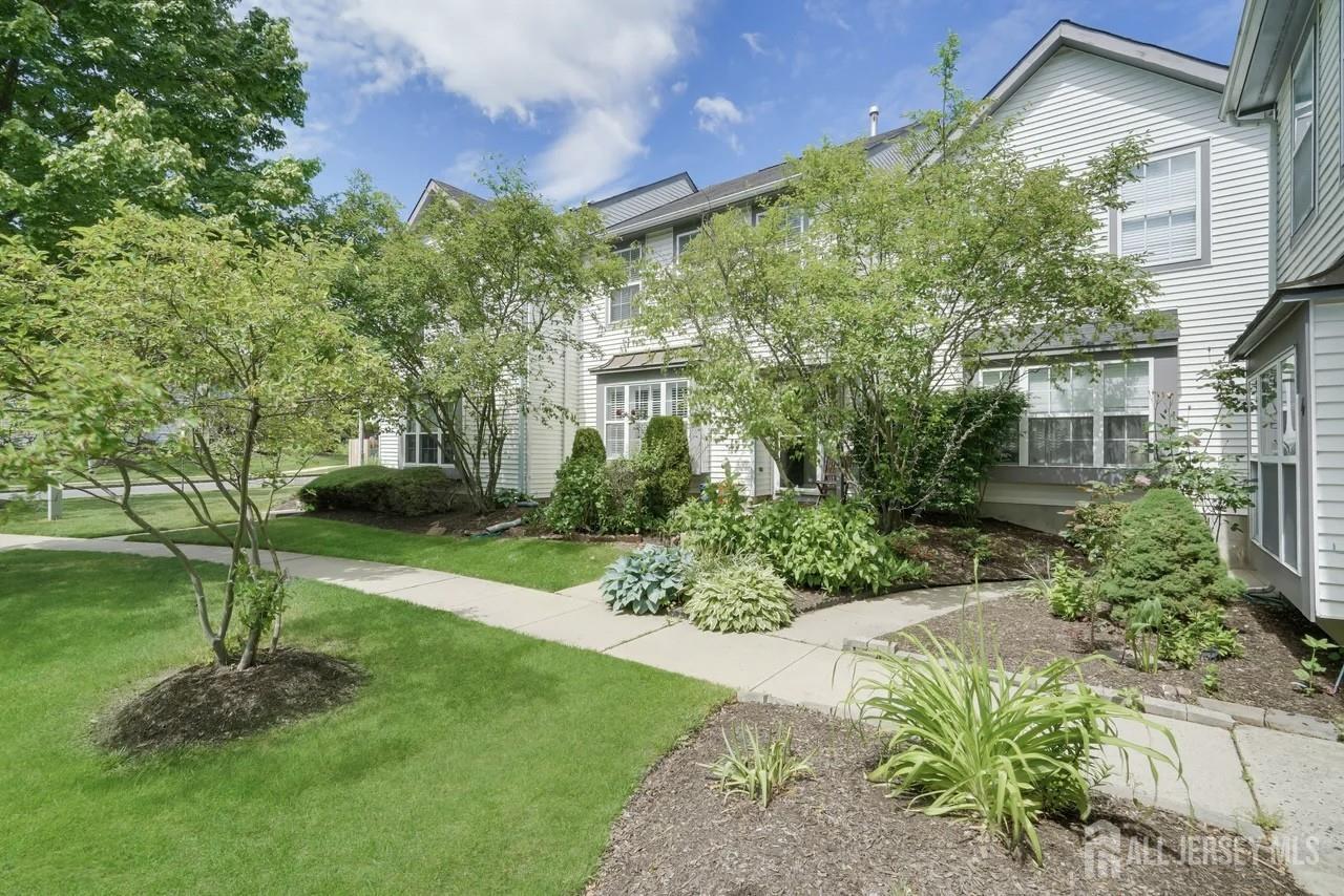 2 Mystic Court Sayreville NJ 08872