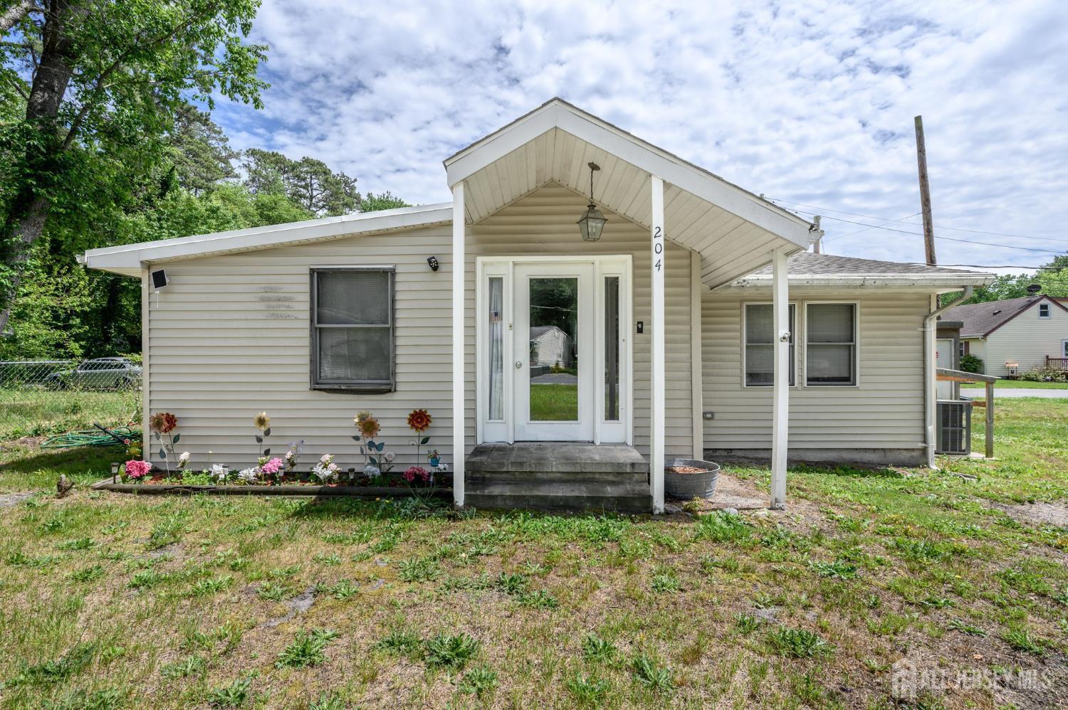204 E Lakeshore Drive E Pemberton Twp NJ 08015