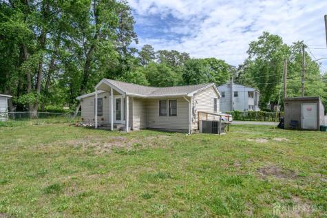 204 E Lakeshore Drive E Pemberton Twp NJ 08015