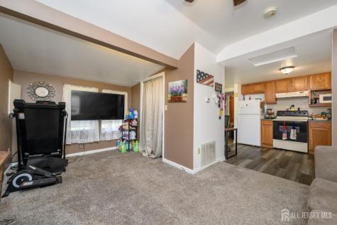 204 E Lakeshore Drive E Pemberton Twp NJ 08015