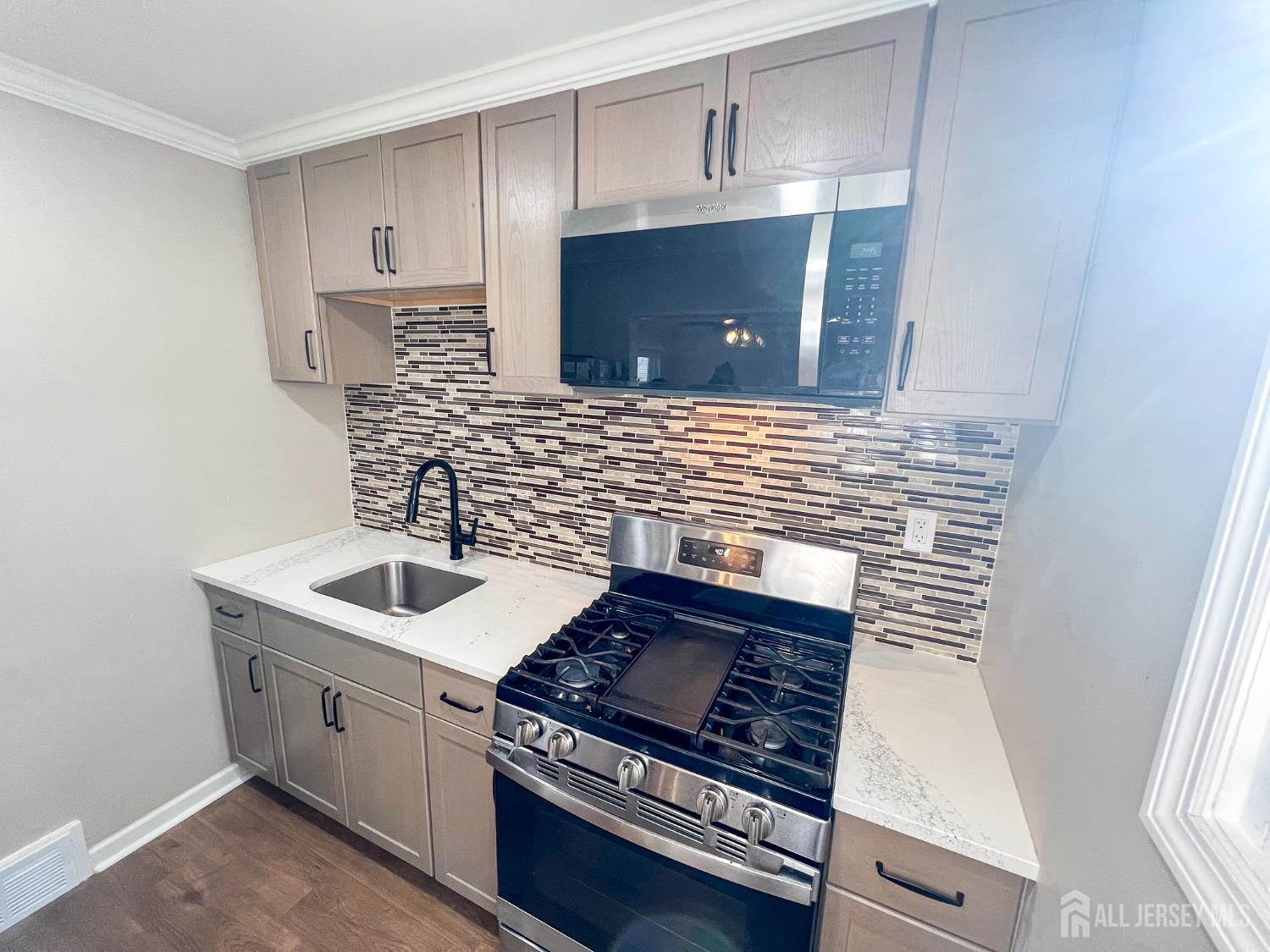 45 Semel Avenue Iselin NJ 08830