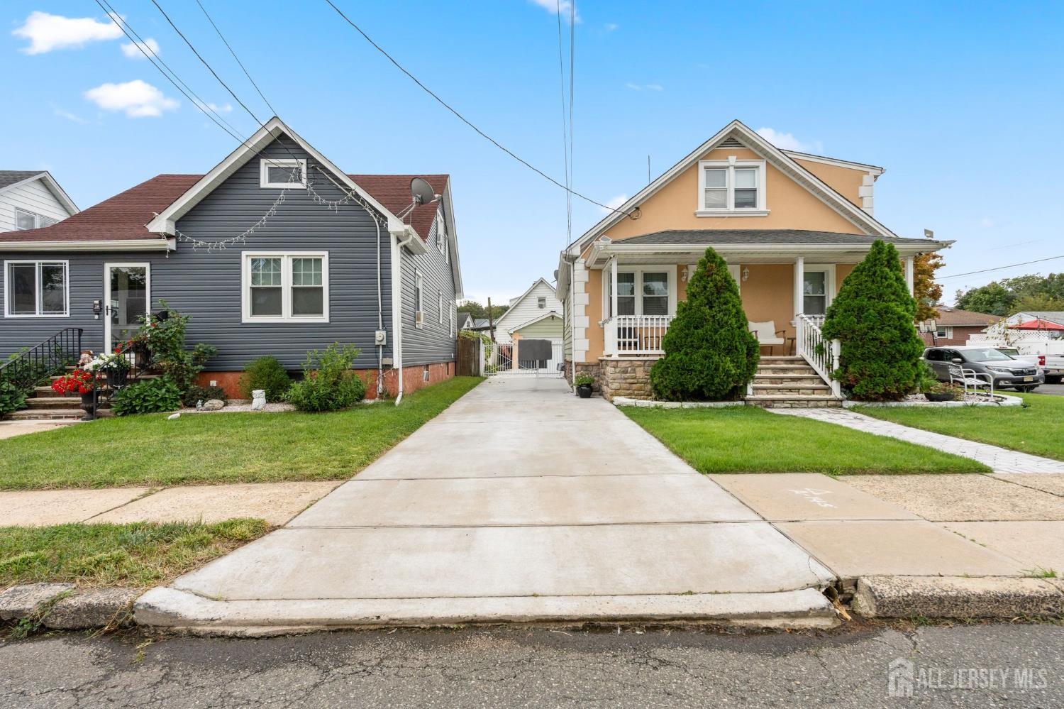 18 Grochowiak Street South River NJ 08882