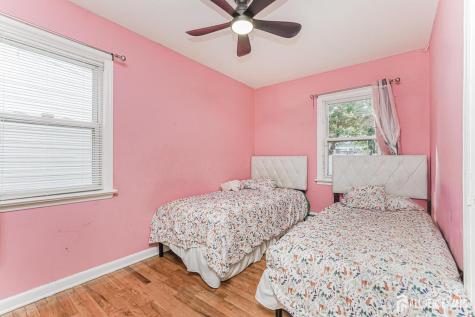 47 Willry Street Woodbridge Proper NJ 07095
