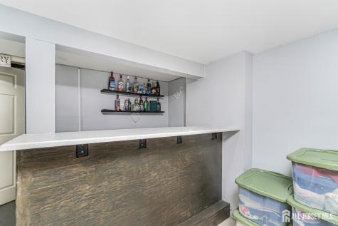 47 Willry Street Woodbridge Proper NJ 07095