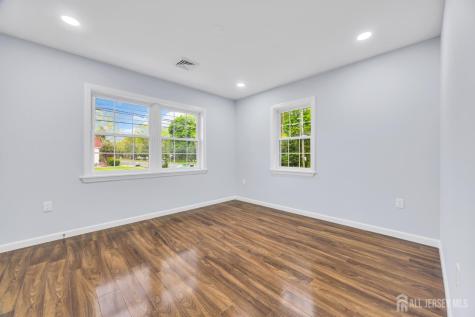 456 Girard Avenue Franklin Twsp NJ 08873