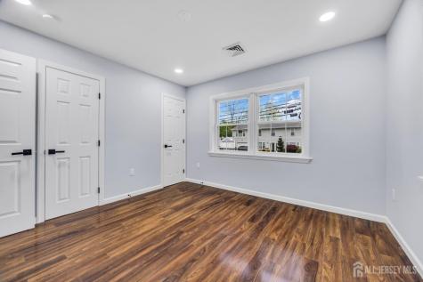 456 Girard Avenue Franklin Twsp NJ 08873