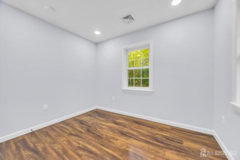 456 Girard Avenue Franklin Twsp NJ 08873