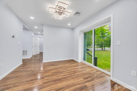 456 Girard Avenue Franklin Twsp NJ 08873