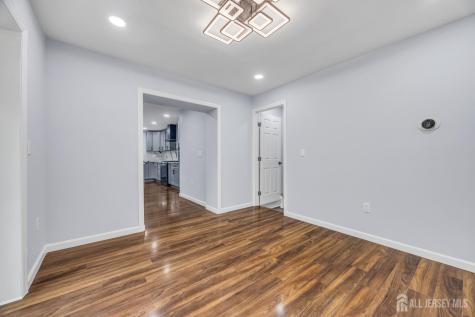 456 Girard Avenue Franklin Twsp NJ 08873