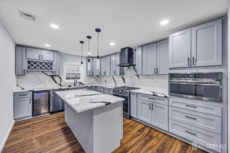 456 Girard Avenue Franklin Twsp NJ 08873