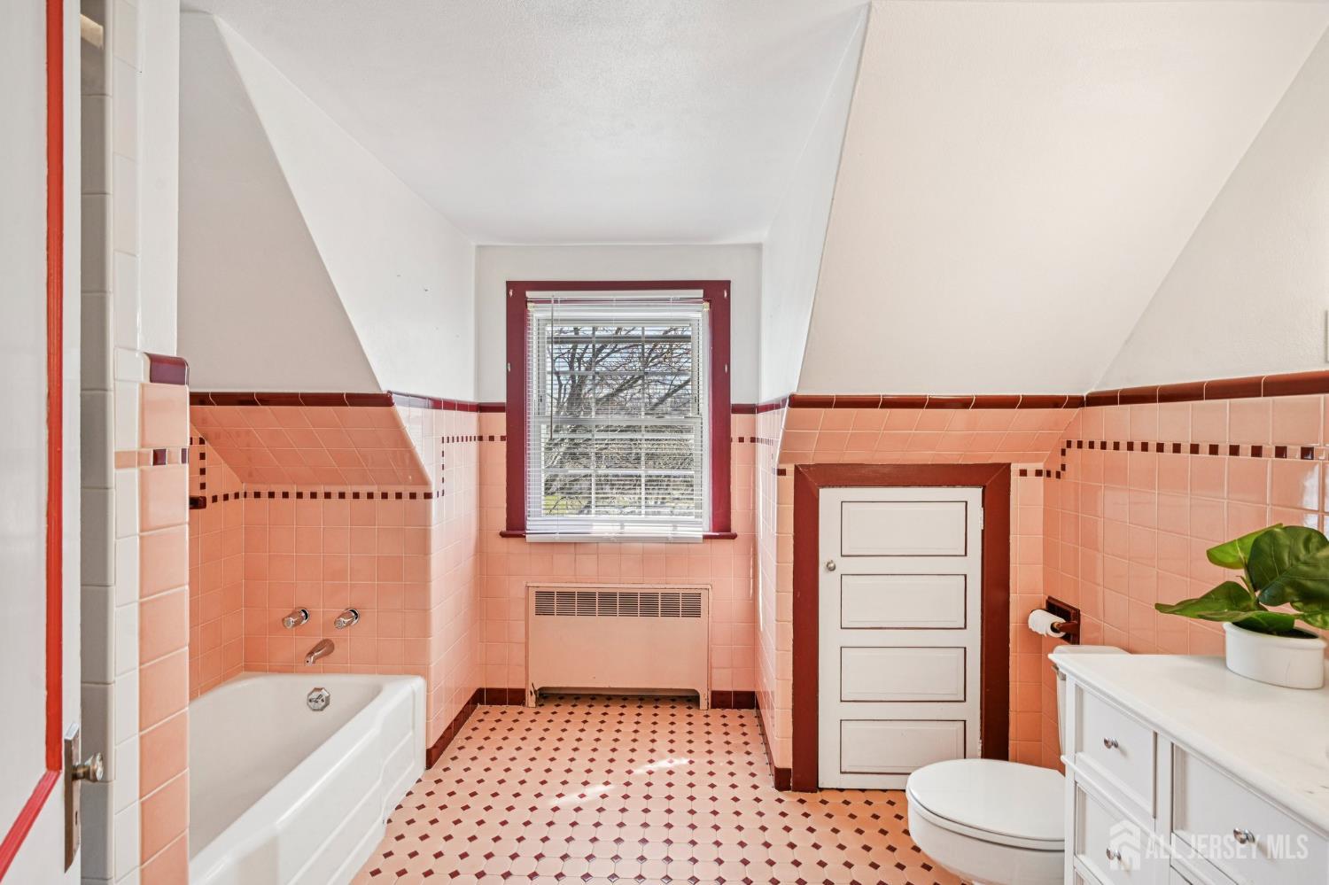 644 Parkway Avenue Ewing NJ 08618