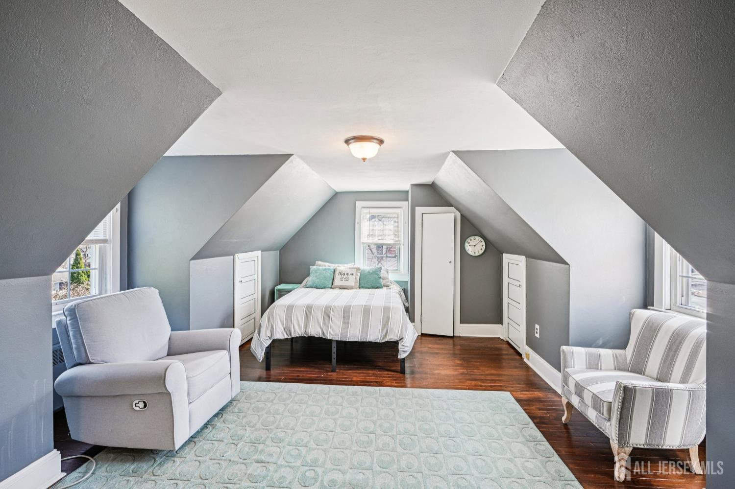 644 Parkway Avenue Ewing NJ 08618