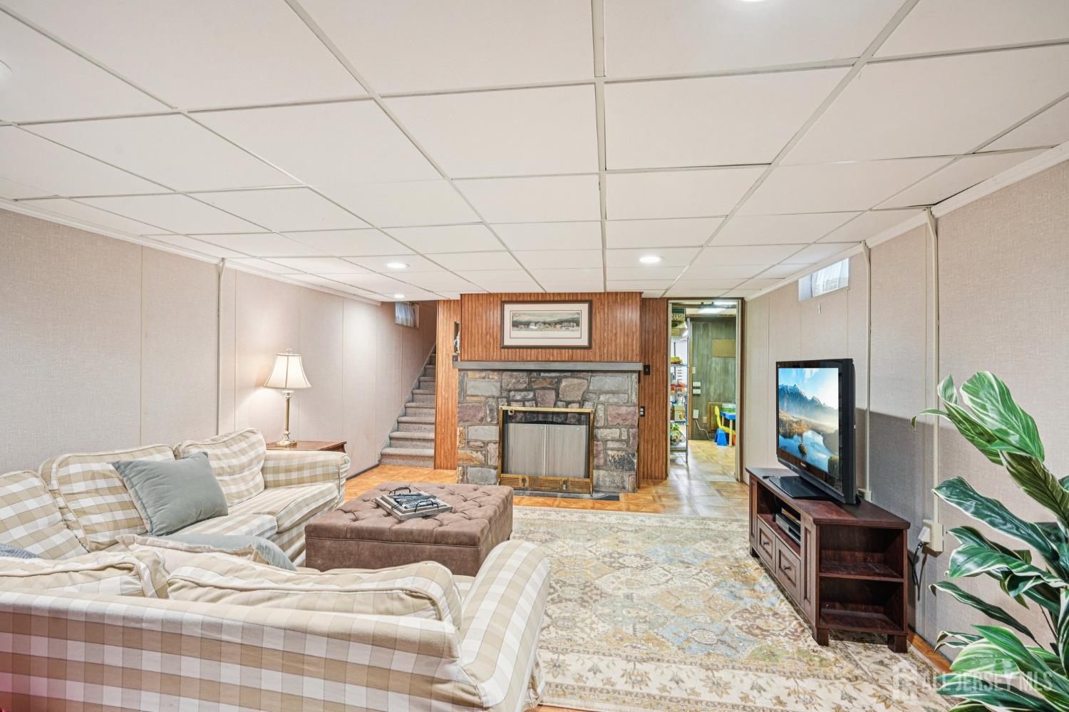 644 Parkway Avenue Ewing NJ 08618