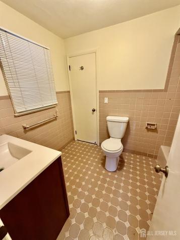 150 Karrville Road Mansfield NJ 07865