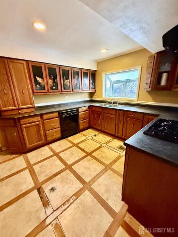 150 Karrville Road Mansfield NJ 07865