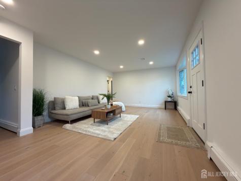 113 Hadley Street Piscataway NJ 08854