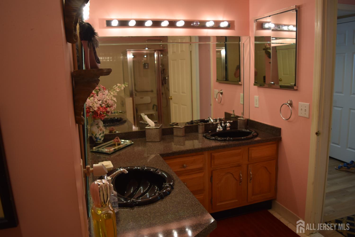 42 Rutland Lane Monroe NJ 08831