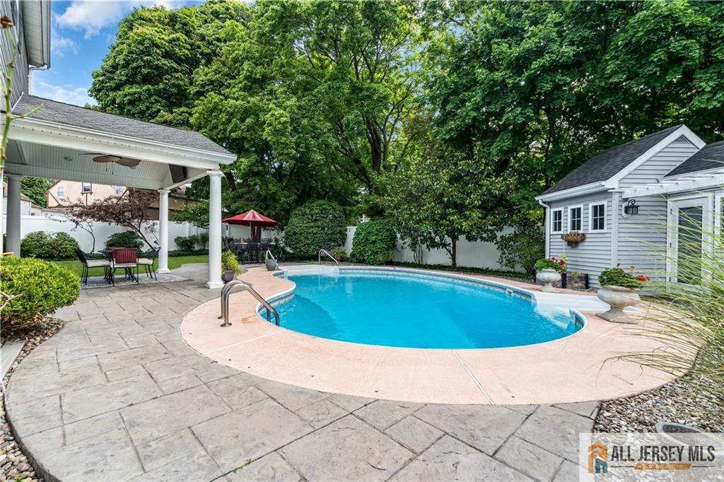 8 Highview Road East Brunswick NJ 08816
