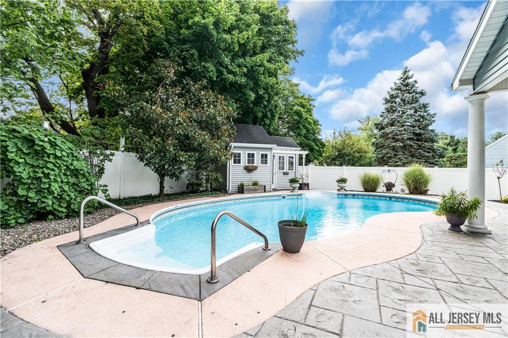 8 Highview Road East Brunswick NJ 08816